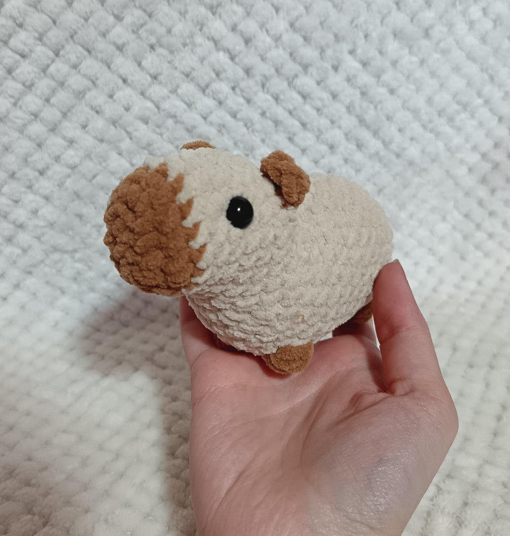 Capybara beige