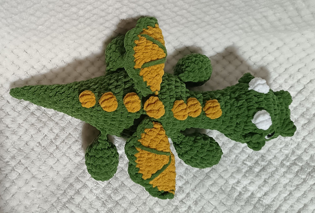 Bébé Dragon allongé