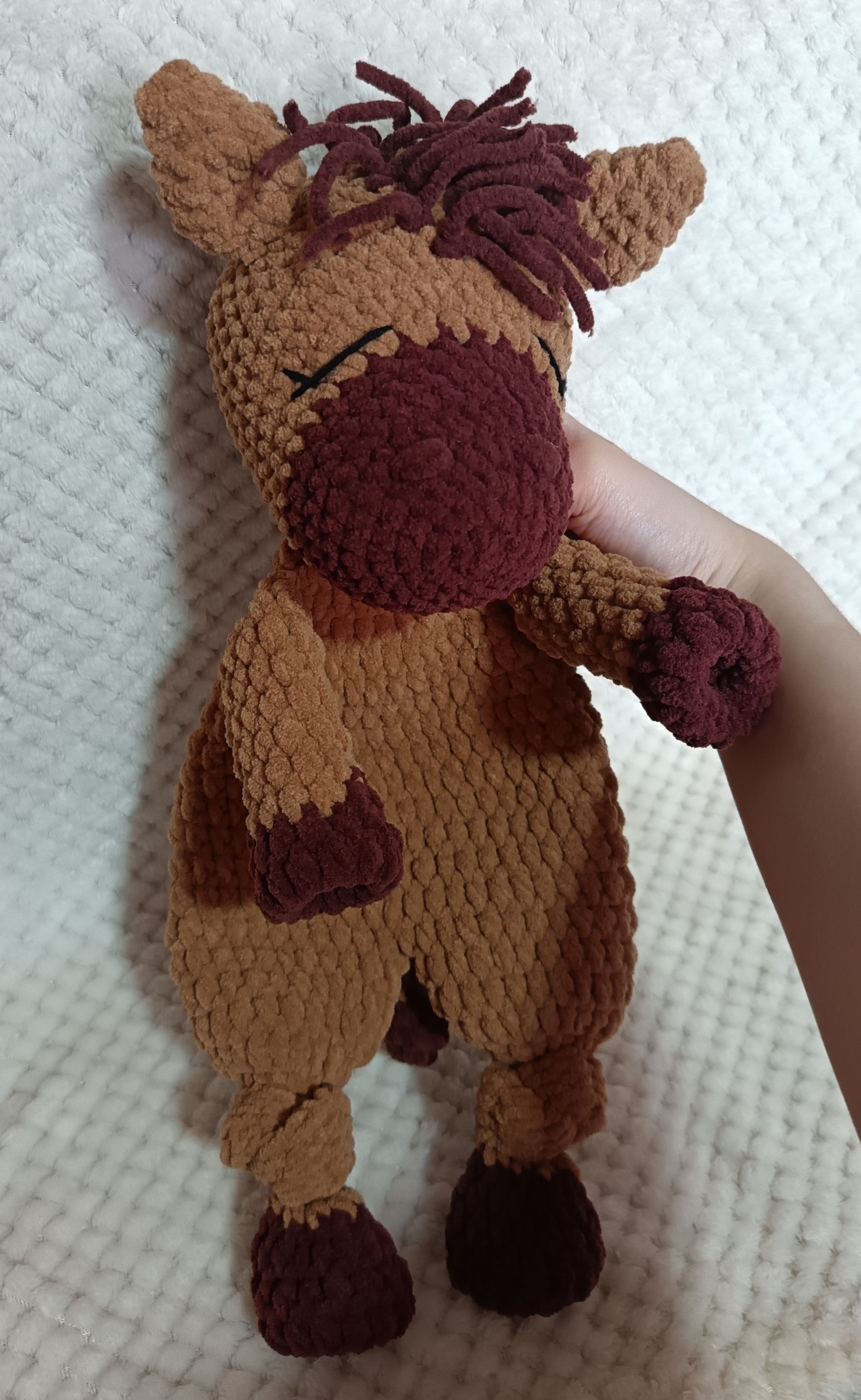 Doudou cheval marron