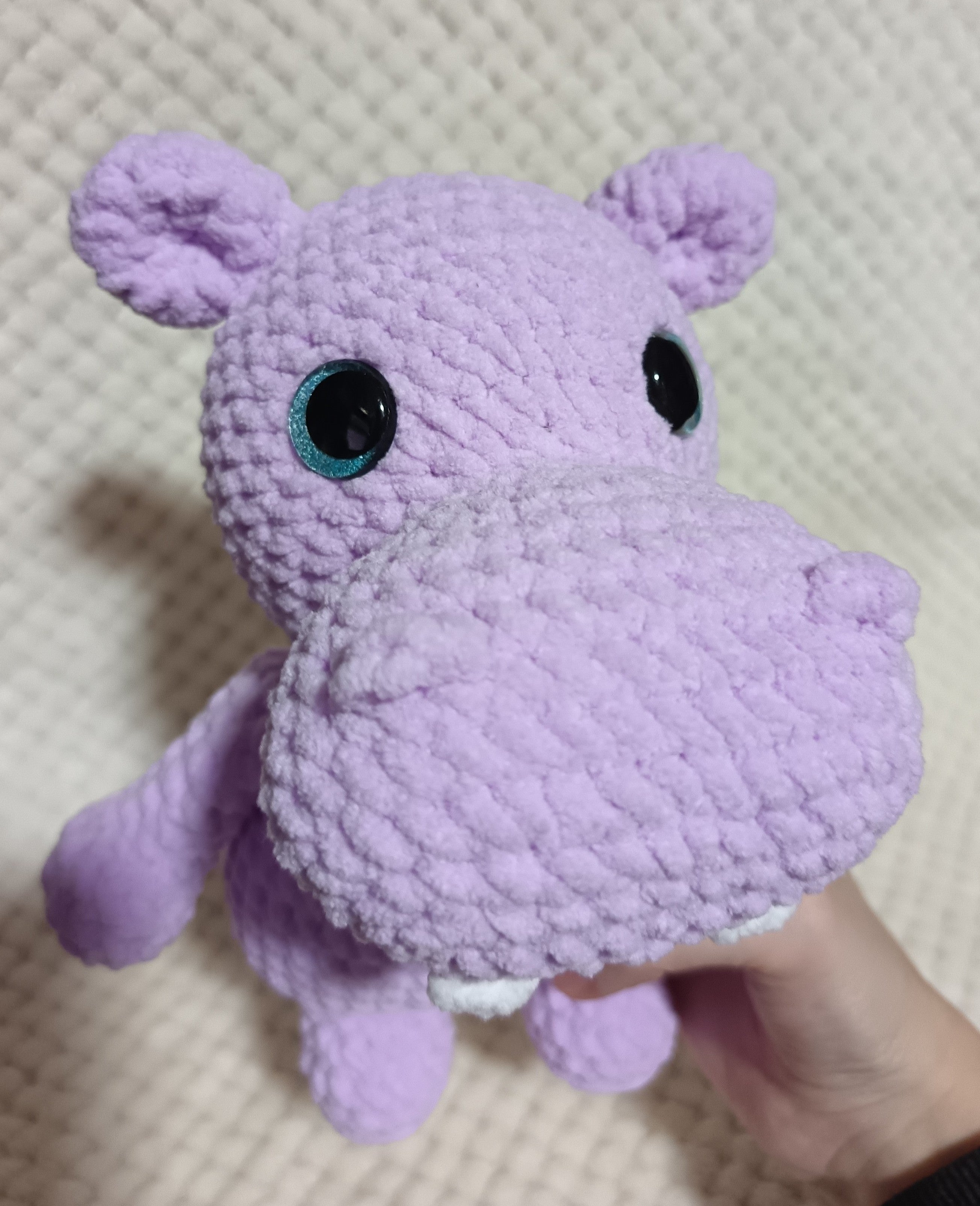 Hippopotame violet