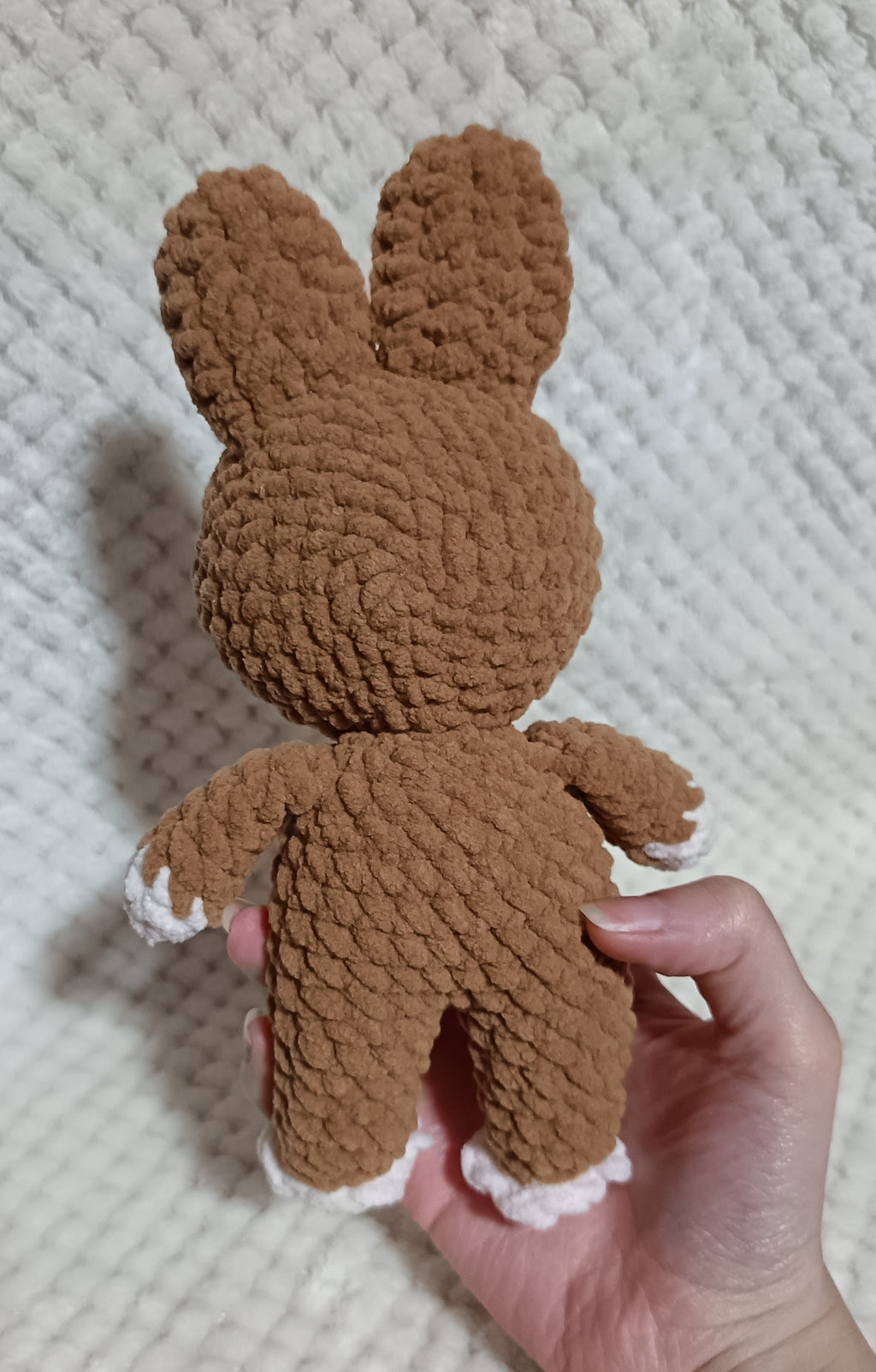 Petit monstre marron
